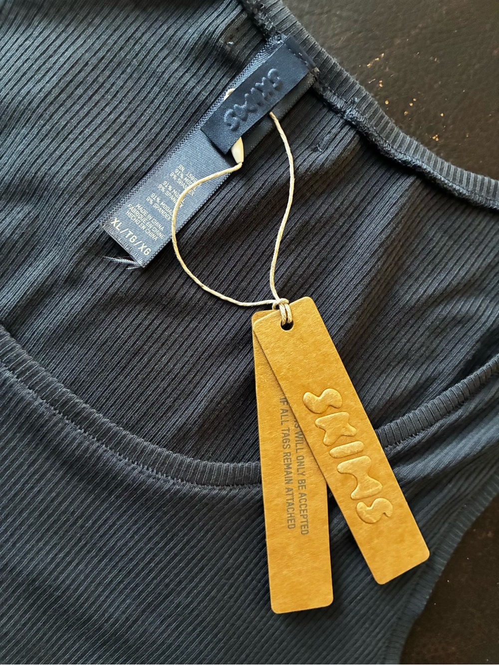 BNWT SKIMS Graphite Ribbed Scoop Tank - Picture 2 of 4